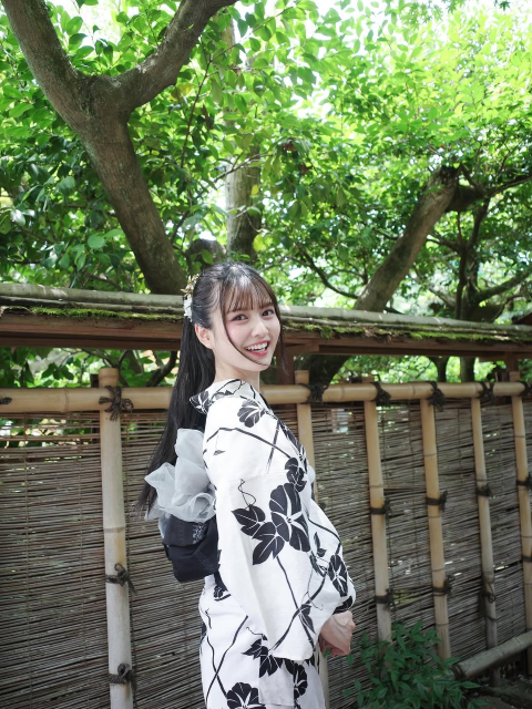 元乃木坂46・中村麗乃、美しすぎる浴衣姿での激カワスマイルショットでファン魅了！