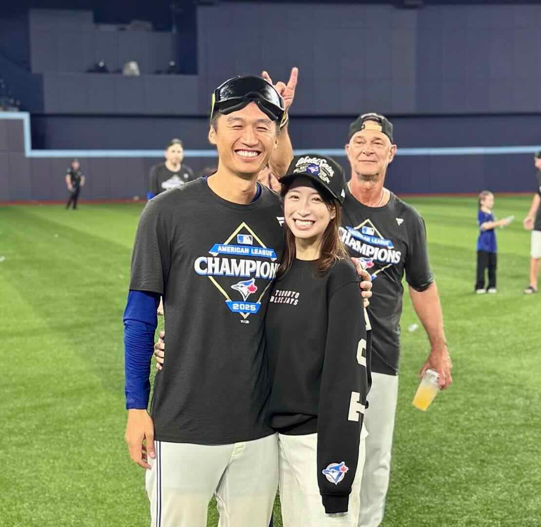 元日本ハム・加藤豪将、WS進出決定後に美人妻との写真を公開で反響続々