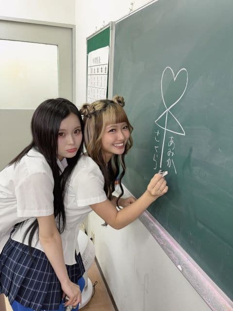 「さくあみかわいい」フォーエイトあみか、人気インフルエンサー・さくらとの”こっそりショット”を公開？！