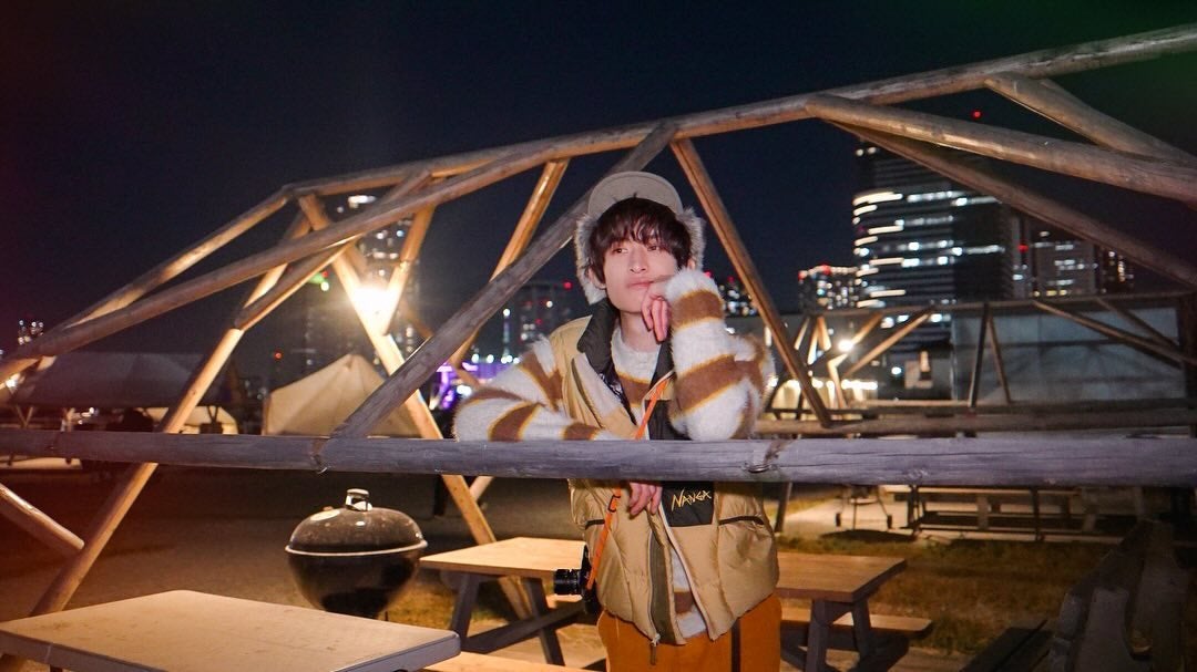 Snow Man・向井康二とまるで恋人気分😳❓新曲MVから新規ショット📸💛