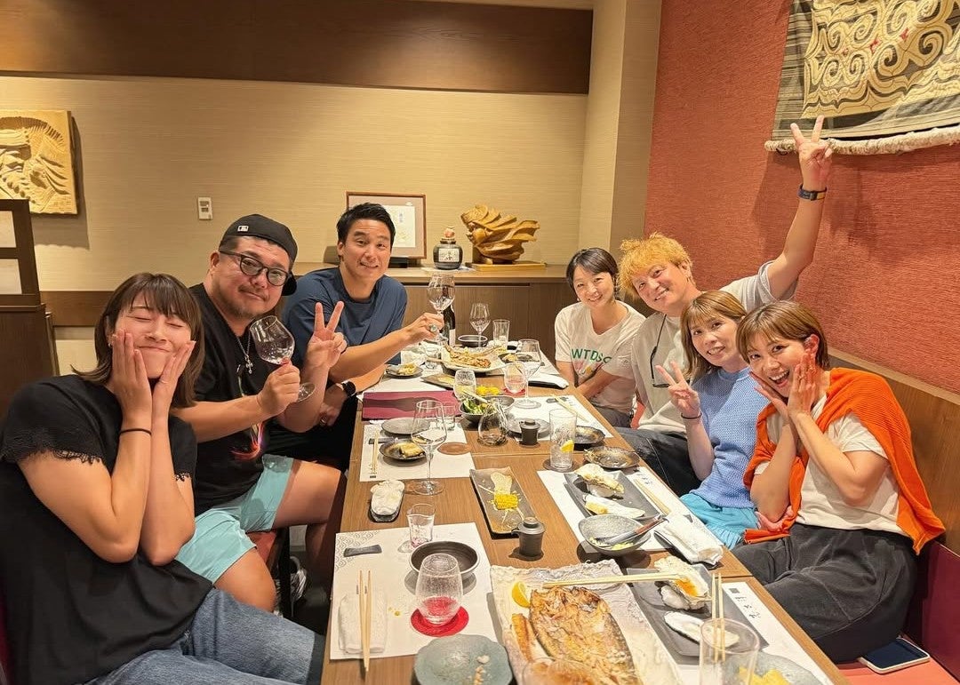 「笑って笑って楽しかったー！」吉田沙保里がアーティスト&アスリートの豪華メンバー食事会ショットを披露し話題に