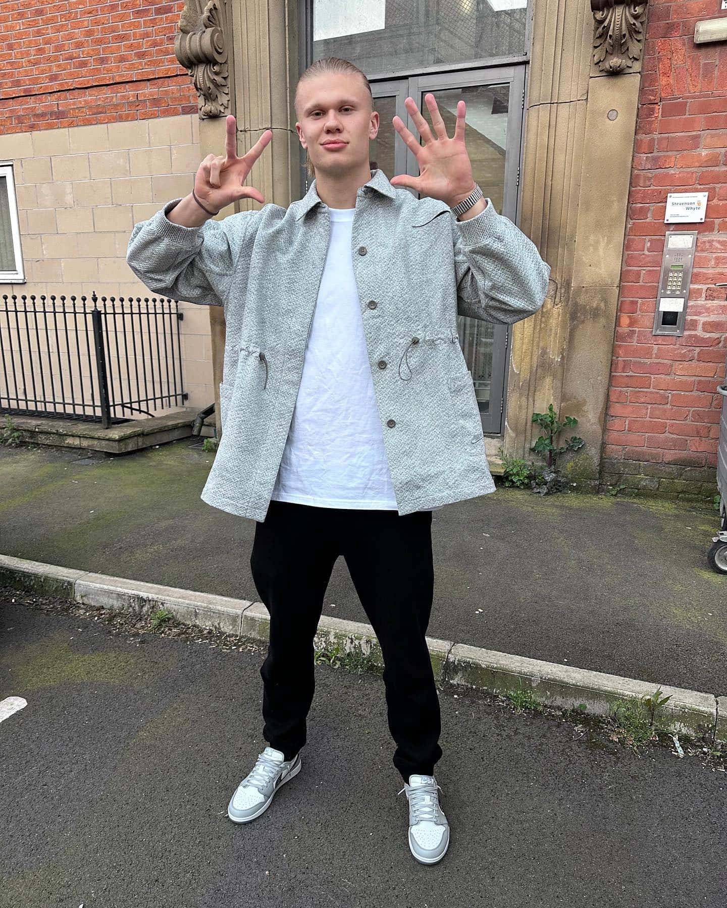 🇳🇴アーリング・ハーランドが友人からの質問にドヤ顔⚽️