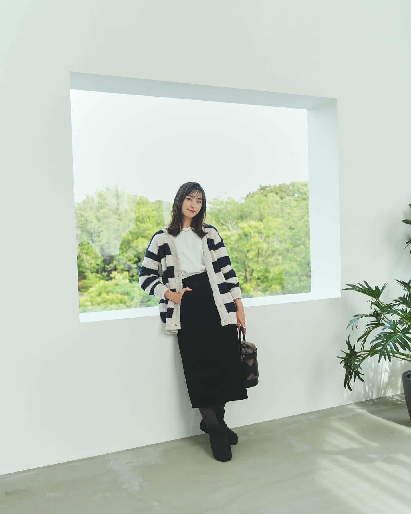 足立梨花が着こなす◯◯姿にファン注目😍