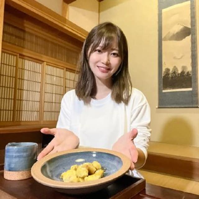 美人過ぎる”ぼっち系YouTuber”の投稿にファン「可愛いに決まってる笑」