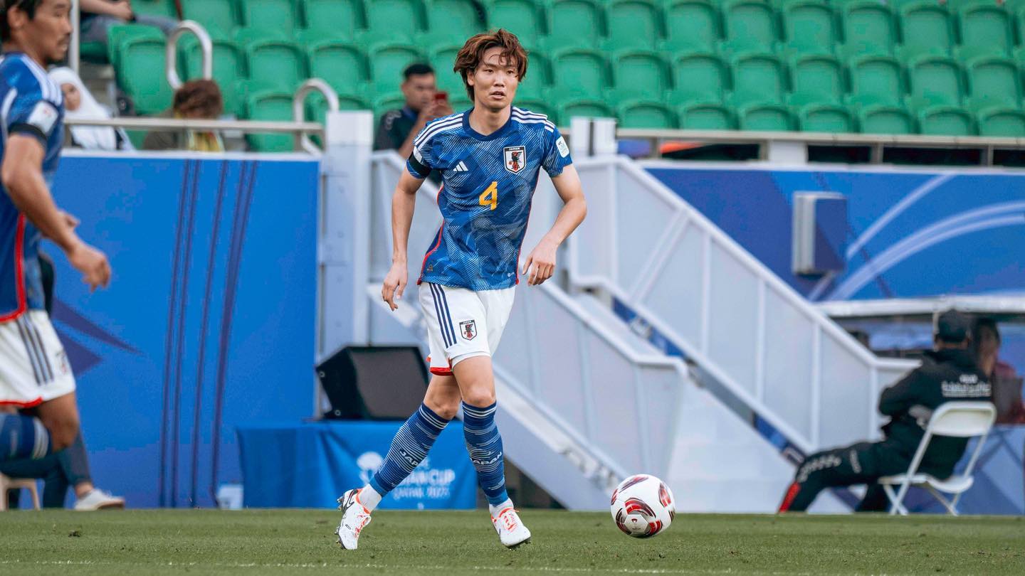 サッカー日本代表の板倉滉がアジアカップ初戦勝利を報告🔥　怪我のブランクを感じないプレーにファンは歓喜🙌