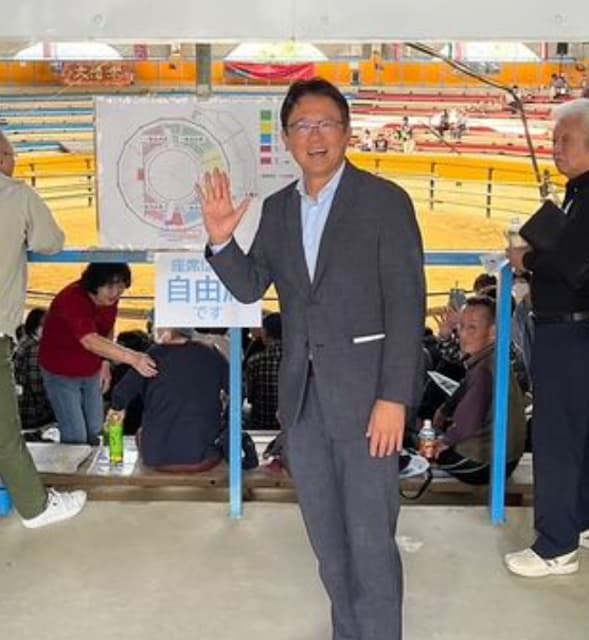 古田敦也　闘牛場で講演会「入場も闘牛と同じ所から」