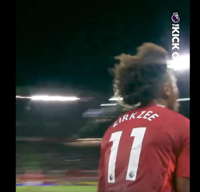 プレミア公式 歴代マンU戦士のデビュー戦ゴールを振り返る！！