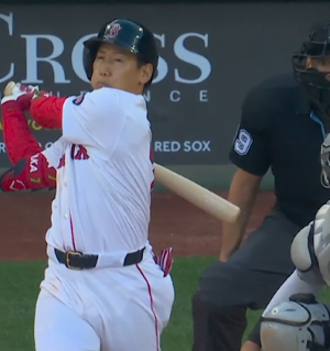 吉田正尚、特大二塁打を放ち打率.284まで向上