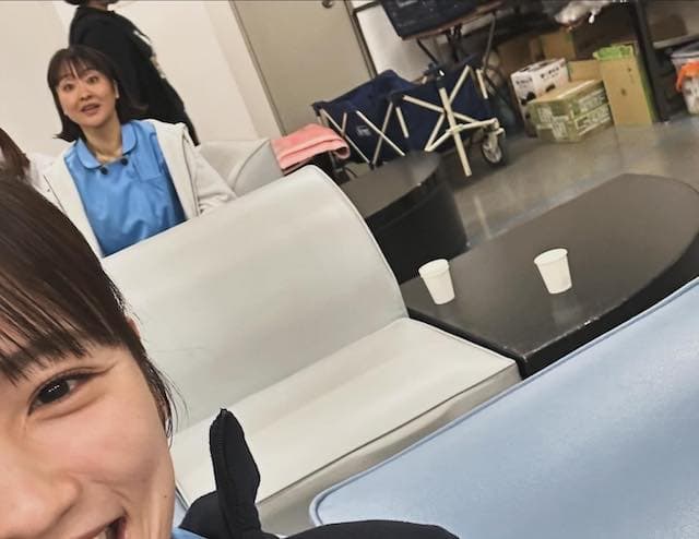 川栄李奈 主演ドラマ「となりのナースエイド」の最新オフショットを公開📸✨