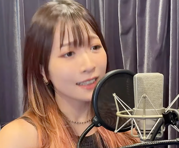 圧巻の歌声！May’nが20周年アルバム収録曲を熱唱する姿に感動