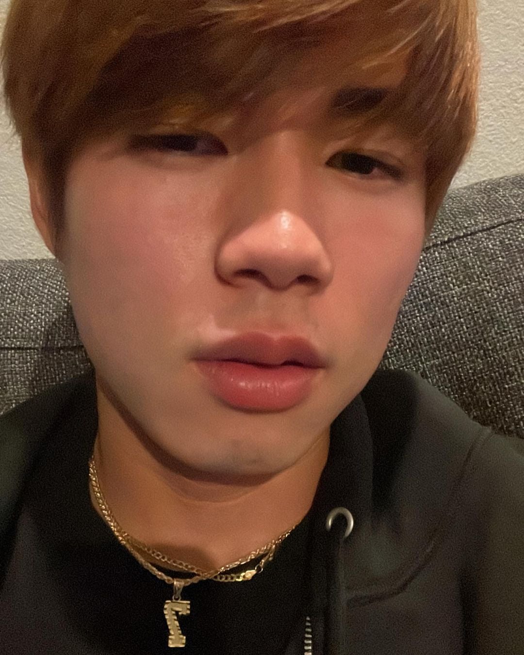 “Drunk YUTO🍺”にコメント殺到「お酒、強いですか⁉️😄」堀米雄斗が顔を赤らめセルフィー🤳