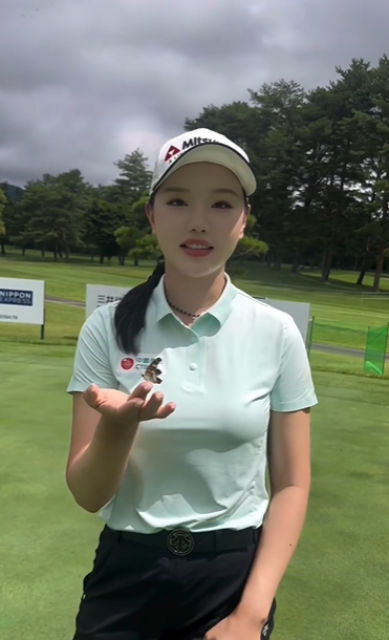 今日のキャディーはまさかの◯◯!?女子ゴルフ・石昱婷がシェアした不思議ムービーにファンも興味津々！