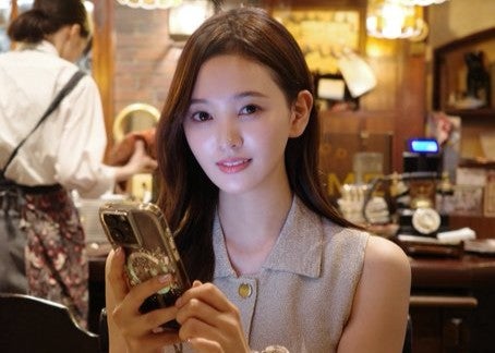 秋の気配を先取り！元HKT48・兒玉遥、サマーニット姿で魅せる季節感