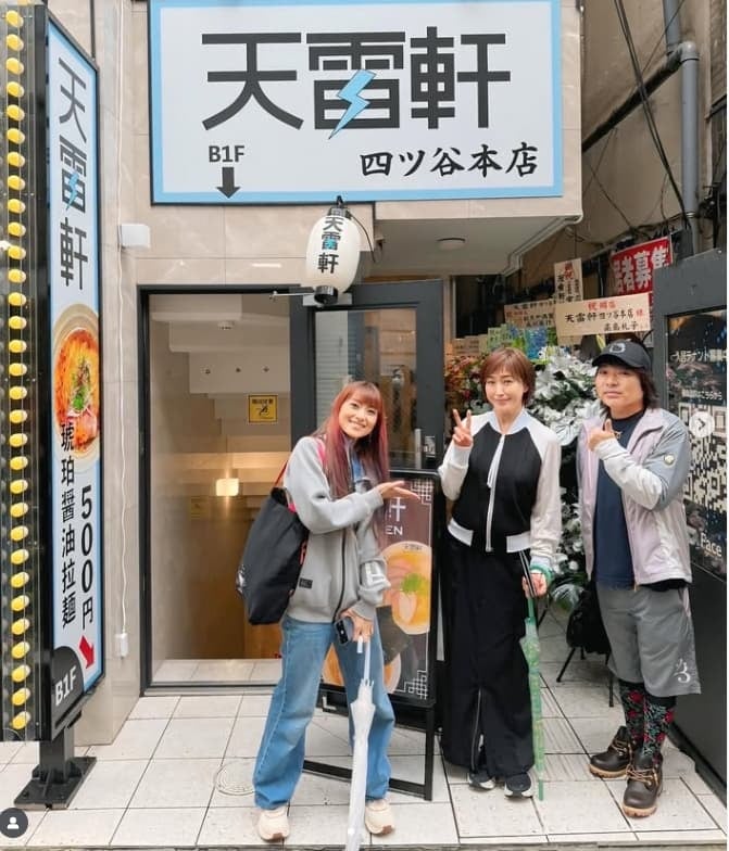 高島礼子、ラーメン屋のオープニングに偶然の出来事！