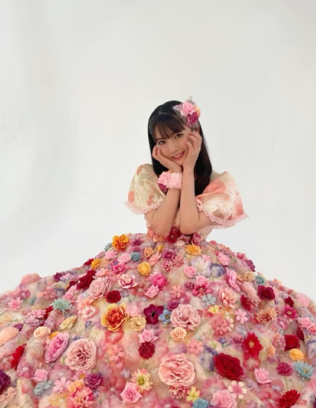 道重さゆみがキュートなドレス姿を披露「本当に可愛すぎます」などとファンが大絶賛