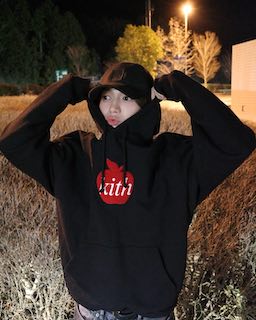 Travis Japan・七五三掛龍也 仕事帰りのオフショ公開にファン悶絶「なんてかわいいお顔なんだ」