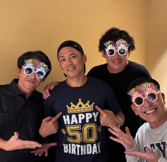 野村忠宏、自身の誕生日を祝ってくれた友人に感謝「嬉しいな。ありがとう」