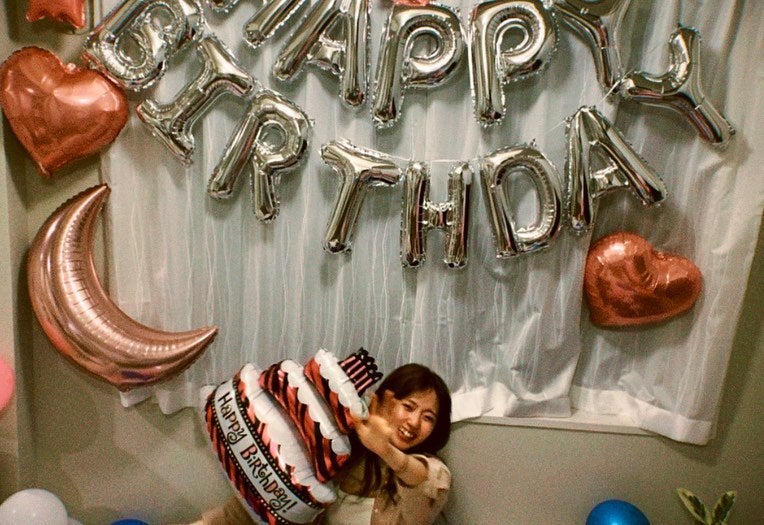 「#幸♡」鈴木愛理さんの誕生日投稿🎉が“いいね”3万超えの大バズり❗️