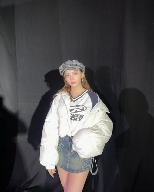 ガルアワ出演の元Kep1er・MASHIRO「美脚×ブーツ」でファン魅了！