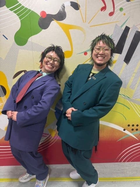 こっちのけんと、NHKでキンタロー。とモノマネ共演 ！笑顔のショットに反響「すごいそっくり笑」