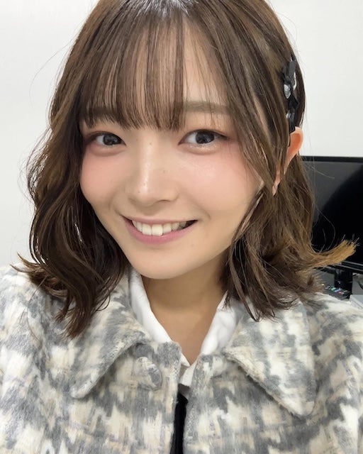 元AKBの福留光帆が超近距離自撮りショットを公開