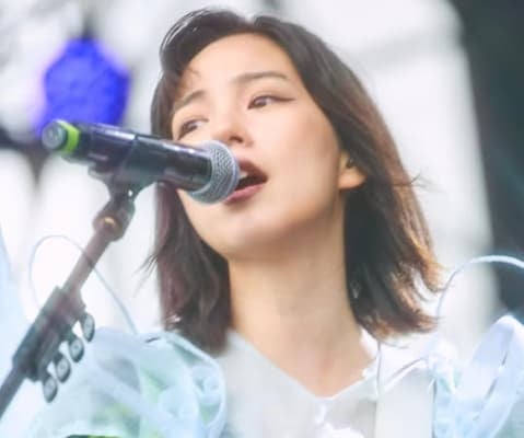 「マジカッコイイ」「美しい」女優・のん 北京ライブの写真が大好評！