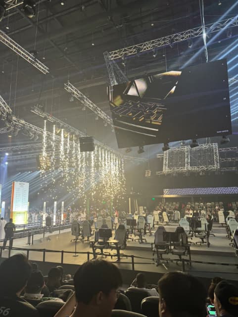 「そりゃ対戦出来ないねw」プロゲーマー・ふ～どがEWCの会場からレポート