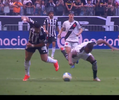 元ブラジル代表のフッキが現役バリバリな件