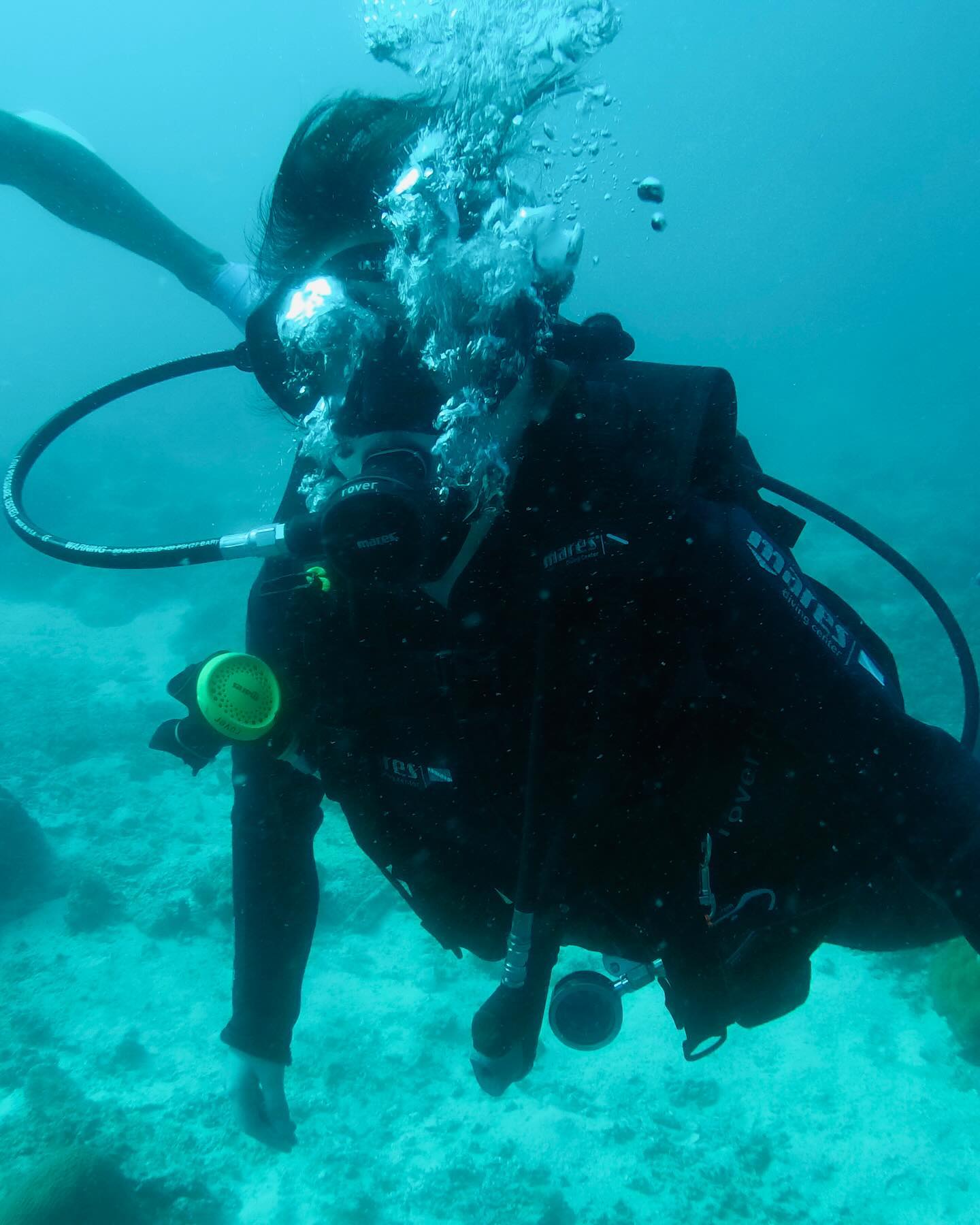乃木坂46・与田祐希 ダイビングとジップラインで自然を楽しむ🌿🌊船に揺られる美しい美貌も披露✨