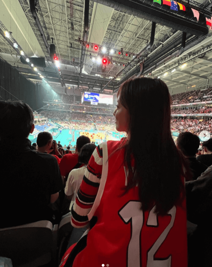 久慈暁子アナ　バスケットボール代表の夫の試合を観戦