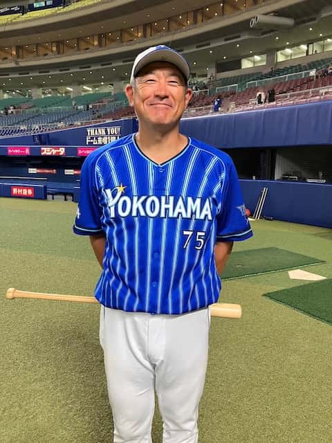 DeNAの打撃コーチ・石井琢朗が誕生日に回想「優勝争いの中で迎えた名古屋での試合を思い出す」