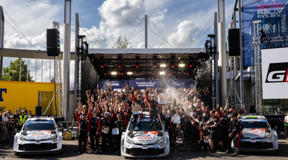 WRC “夢のチーム”が母国で快挙！TOYOTA GAZOO Racingの歓喜の瞬間が話題