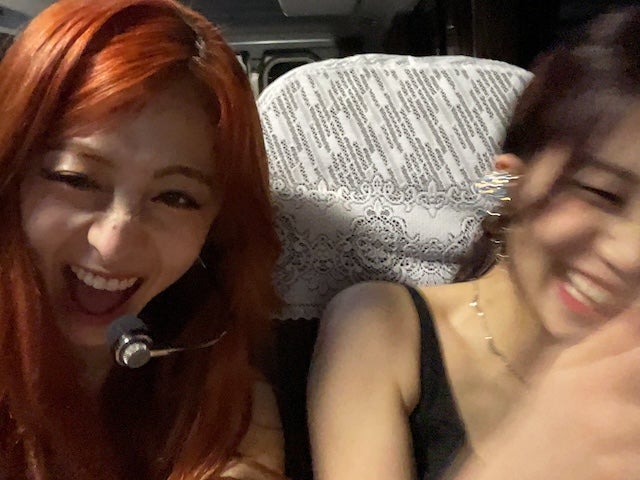 韓国の人気アイドルの仲良しショットが話題に