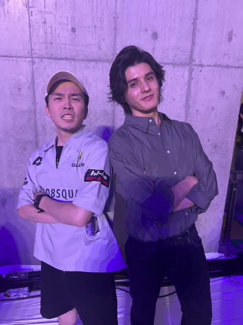プロゲーマー・ガチくんがスタンミじゃぱんとツーショット！「LEGENDUS2日間本当にお疲れ様でした！！」