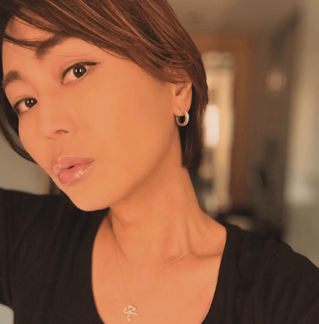 氷川きよしの最新キスショットにファン悶絶　47歳で驚きの美貌