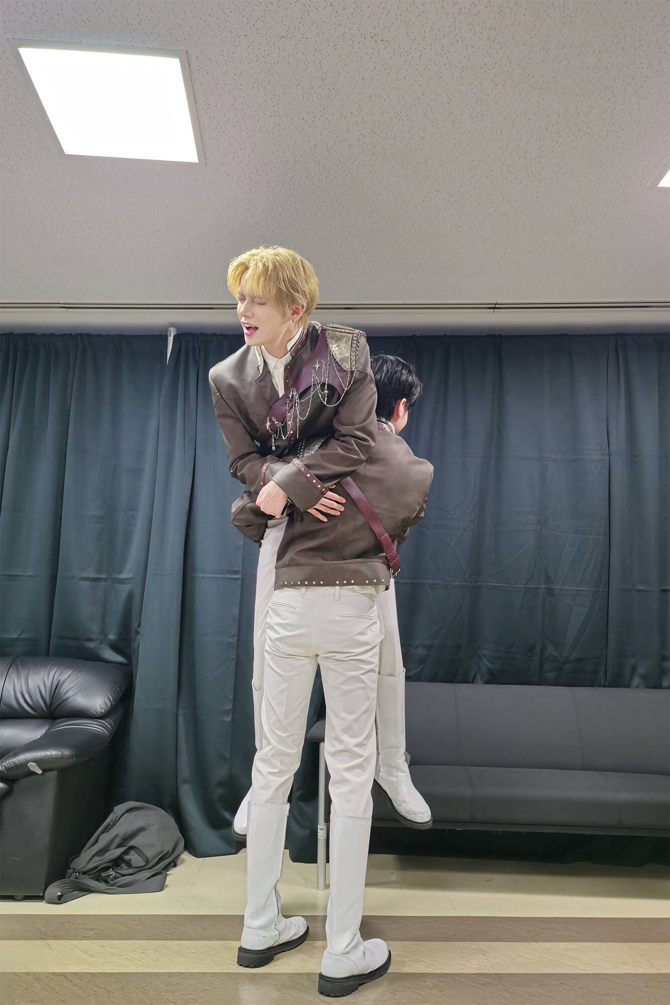 「スビンに撮られた写真！」　大人韓国アイドルTXT　名古屋公演の裏側をメンバー達が大公開