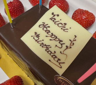 「誕生日飯は餃子！」香坂みゆき、息子のバースデーを祝う投稿に反響