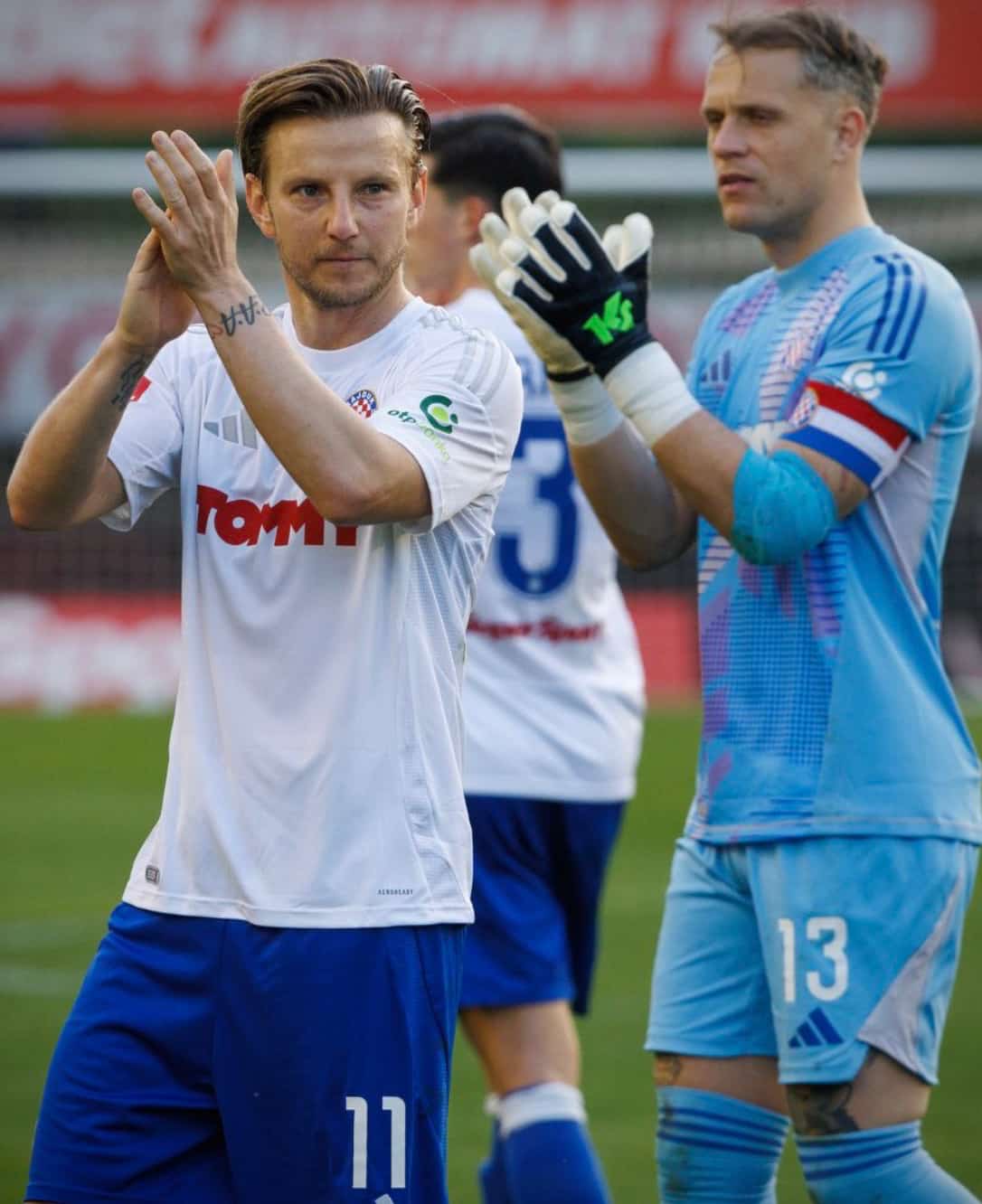 ラキティッチがハイドゥク・スプリトの試合写真を投稿！ファン歓喜