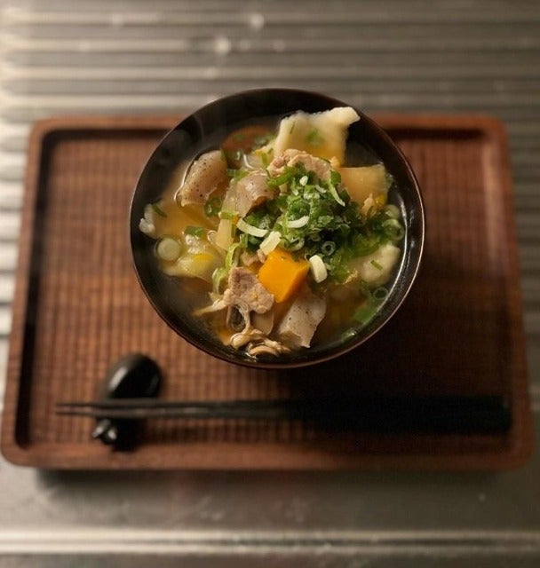 パリで風邪をひいた猫沢エミが日本料理を食べたくなる！