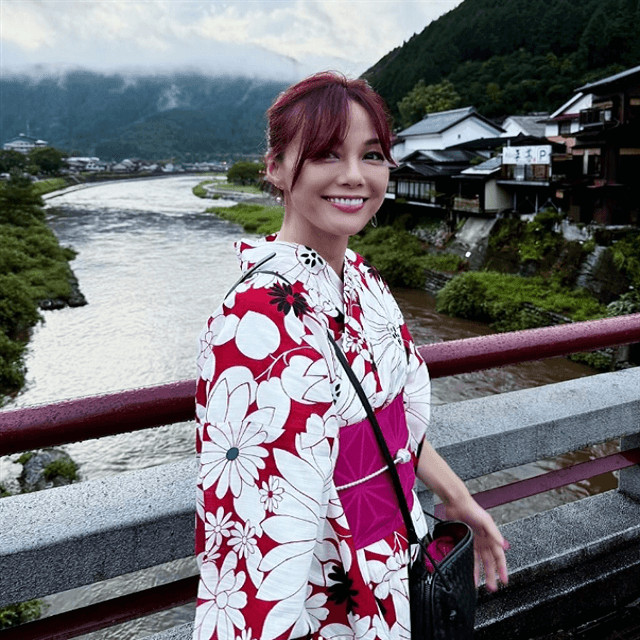 相川七瀬、いざ「郡上おどり」へ。浴衣ショットも美しい