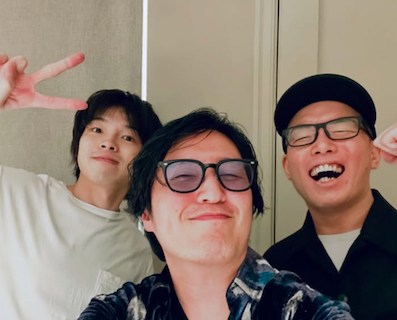 「才能溢れる食事会」清塚信也、アーティストとの楽しい時間に満面の笑顔