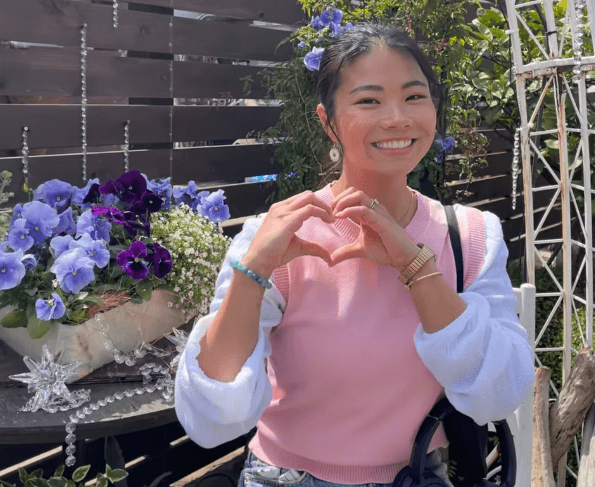 「めっちゃ綺麗〜」ハイブリッドアスリートの美女、ご利益を求めパワースポットへ！ハートモーションムービーが”美”だとファン大絶賛