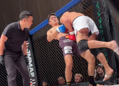 パンクラス 加藤泰貴 vs 小野瑛大、強烈ギロチンチョークが試合を決めた瞬間