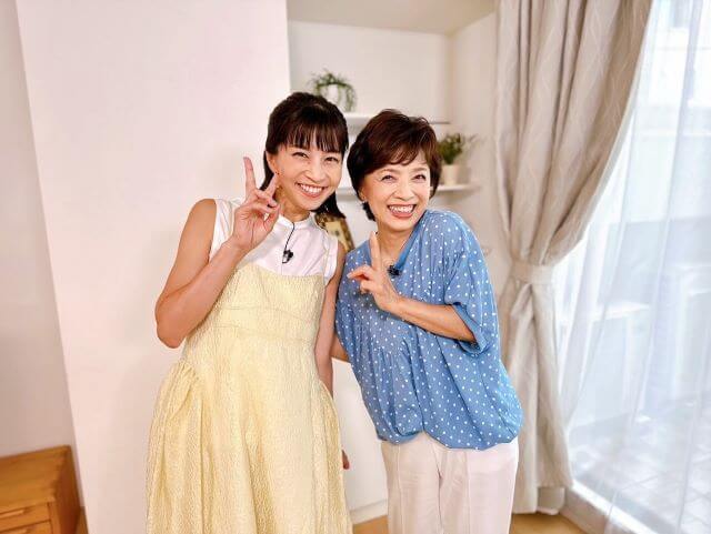 ファッションデザイナーの夫を持つ人気女優が大御所芸能人との2ショットを公開 反響続々