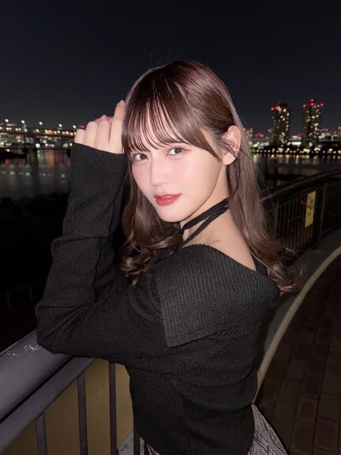 イコラブ 髙松瞳がお誕生日！夜景をバックにした”オトナ美人ショット”に祝福の嵐