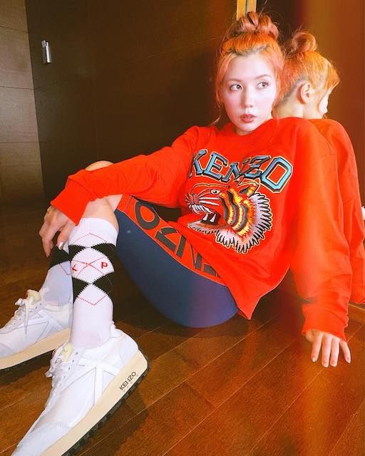 仲里依紗が最新ショットを公開✨真っ赤なコーデにファンから大きな反響❤️🔥