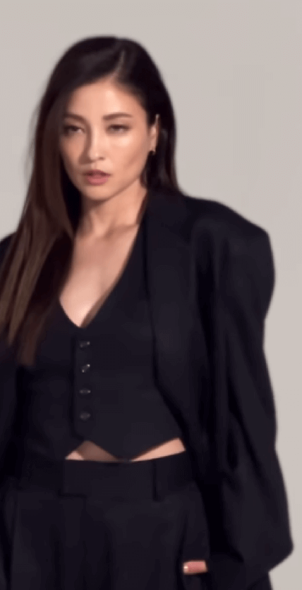 黒木メイサ　真黒のセットアプで撮影動画公表！！フォロワーからは〇〇な声続出！