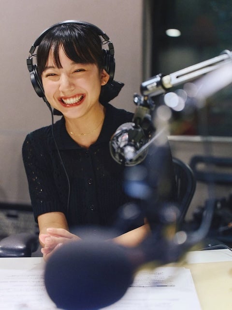 笑顔が輝く瞬間！山之内すずの