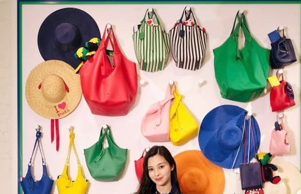 「うちのワンコがポロバッグに⁉」中条あやみがシェアした世界にひとつだけのペイント体験に注目集まる‼