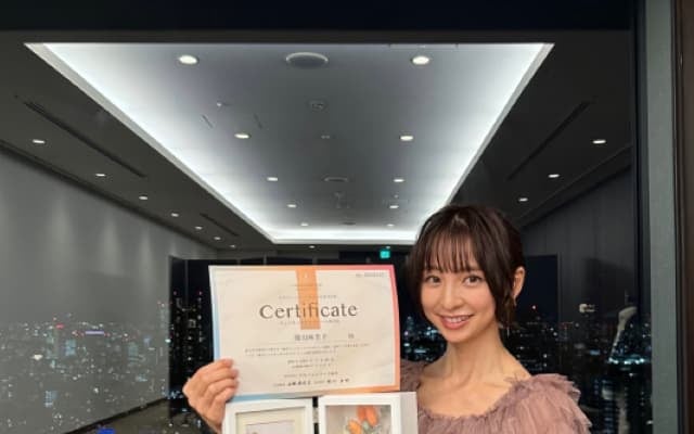 篠田麻里子が2つの報告「誰もが自分らしく輝ける社会を目指して活動していきます」